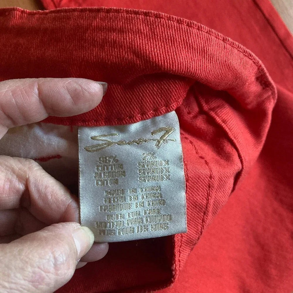 𝅺Seven7 Distressed Cropped Jeans, Coral Color, Size 4‎ - Picture 8 of 12